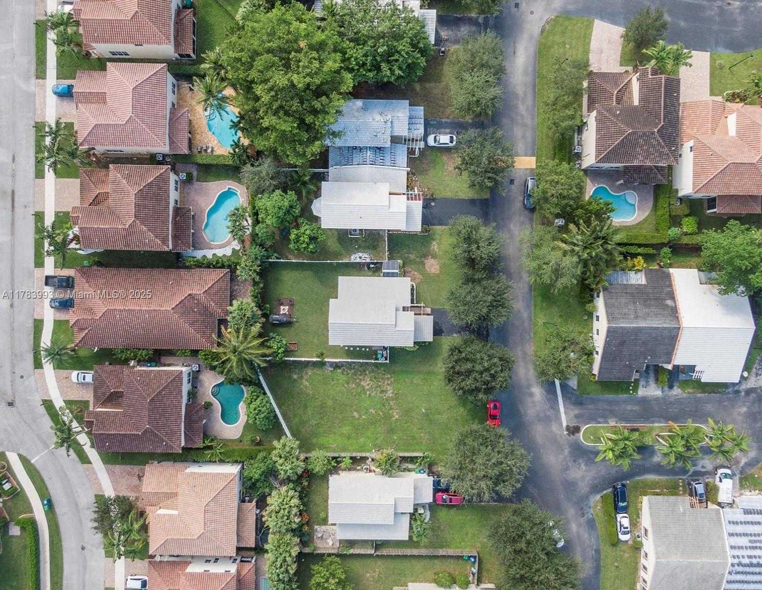 Small Image of 10560 LA PLACIDA DR, Coral Springs Number 20