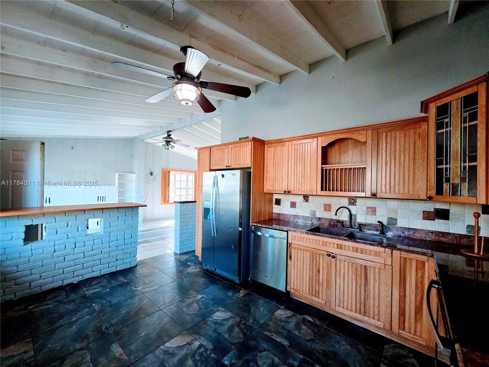 Small Image of 6208 SOUTH WEST 26TH ST, Miramar Number 8