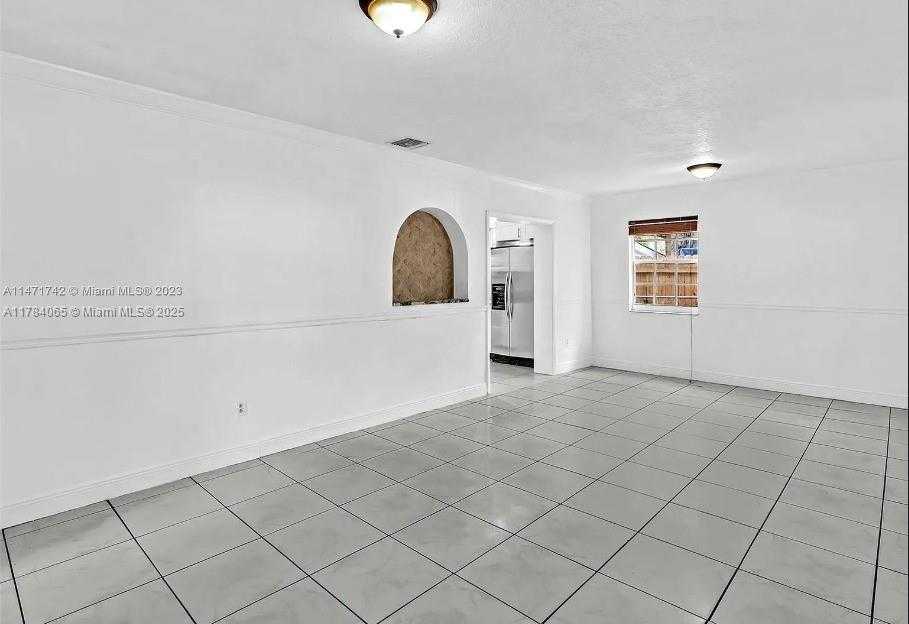 Small Image of 936 NORTH EAST 132ND ST, North Miami Number 30