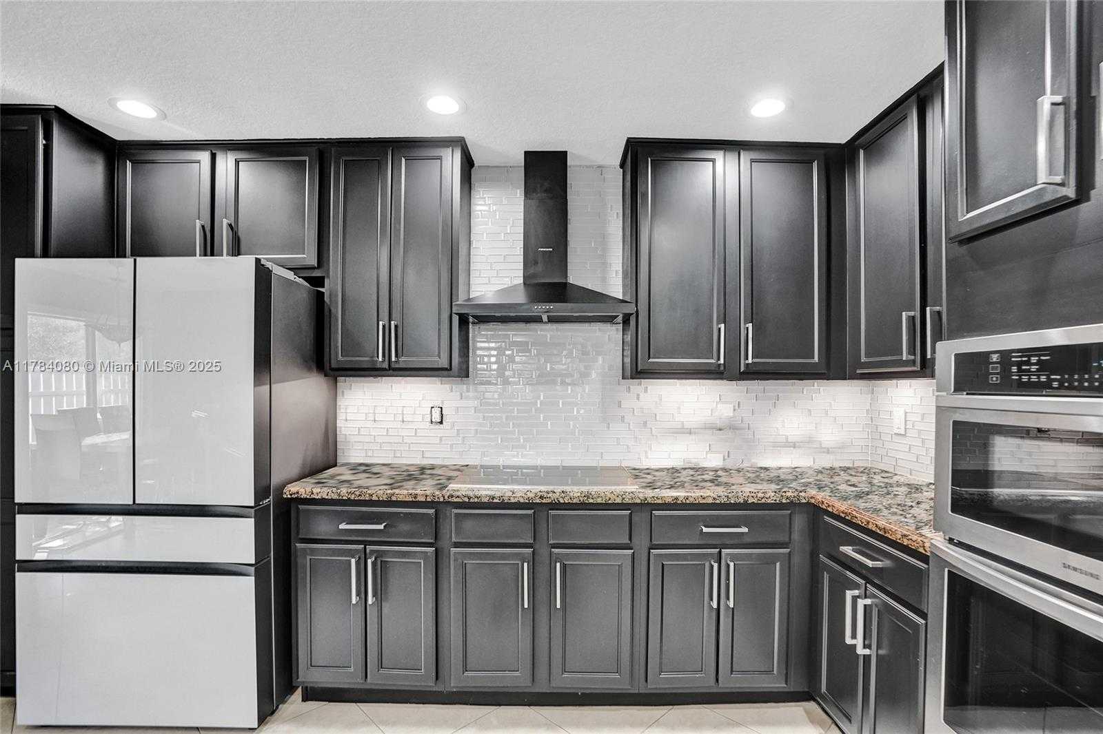 Small Image of 1322 NORTH WEST 139TH AVE, Pembroke Pines Number 13