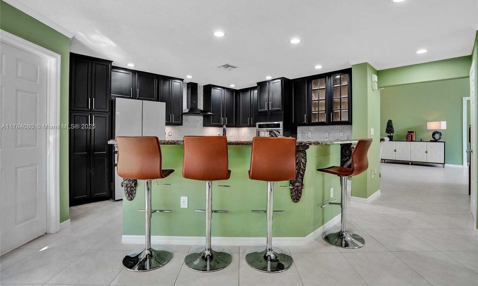 Small Image of 1322 NORTH WEST 139TH AVE, Pembroke Pines Number 15
