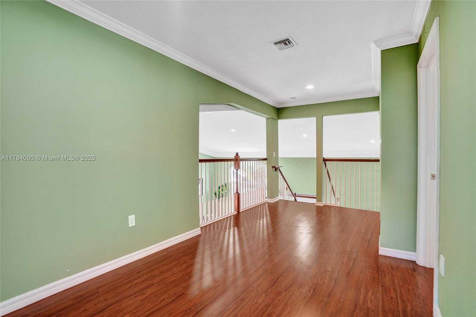 Small Image of 1322 NORTH WEST 139TH AVE, Pembroke Pines Number 22