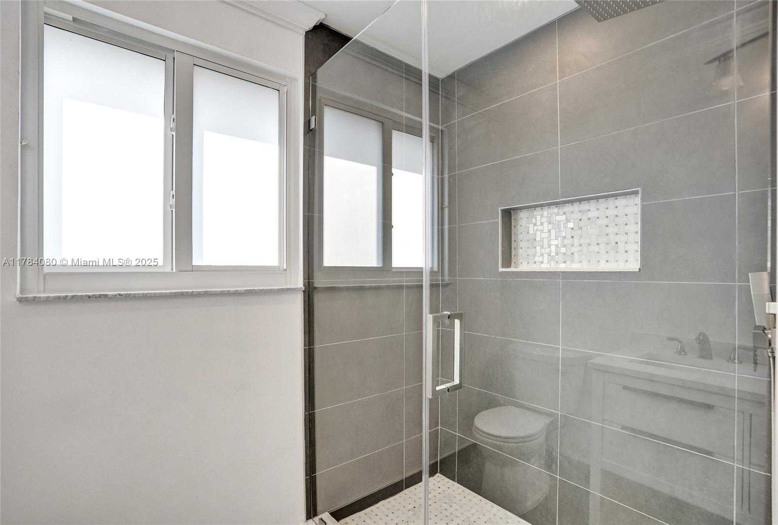 Small Image of 1322 NORTH WEST 139TH AVE, Pembroke Pines Number 27