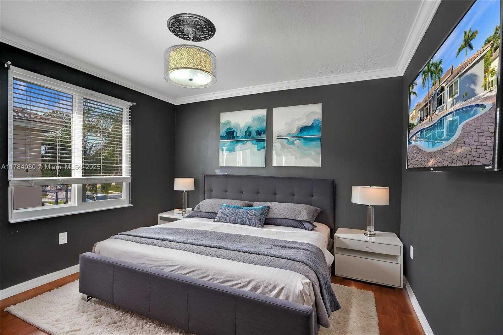 Small Image of 1322 NORTH WEST 139TH AVE, Pembroke Pines Number 29