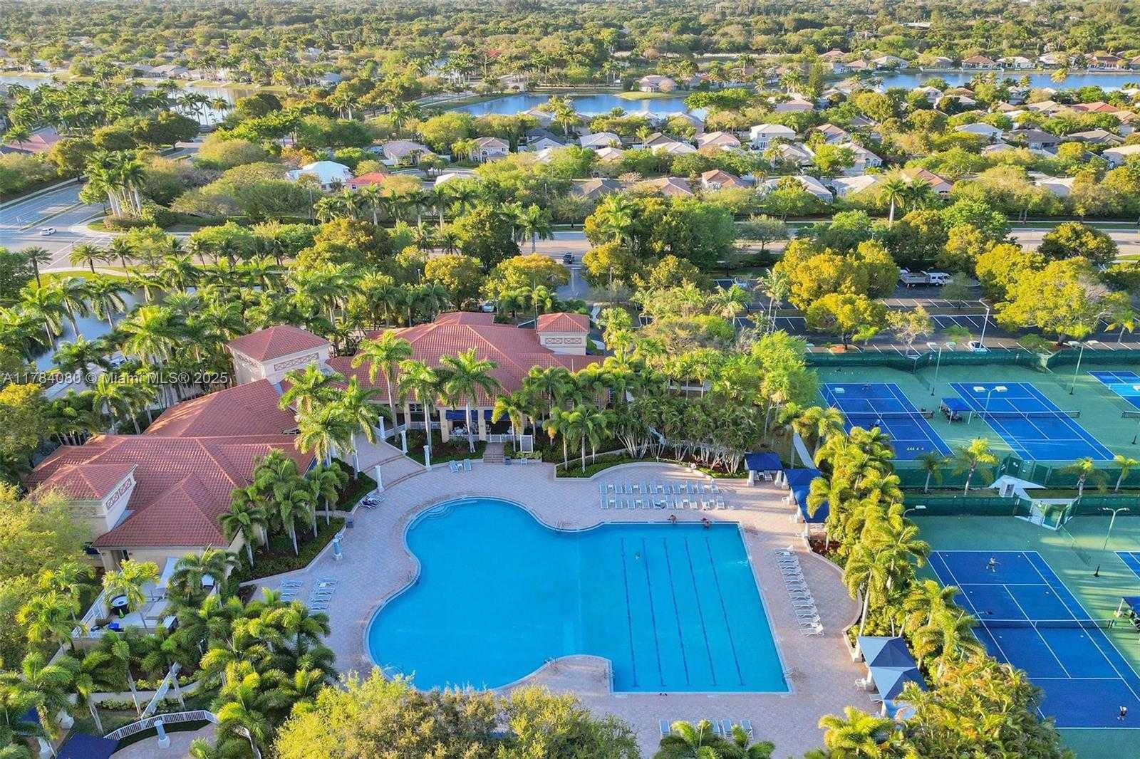 Small Image of 1322 NORTH WEST 139TH AVE, Pembroke Pines Number 51