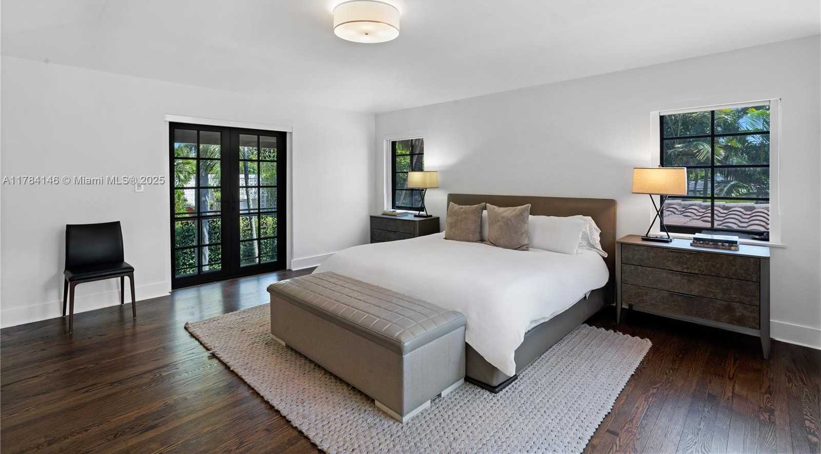 Small Image of 100 EAST DILIDO DR, Miami Beach Number 18