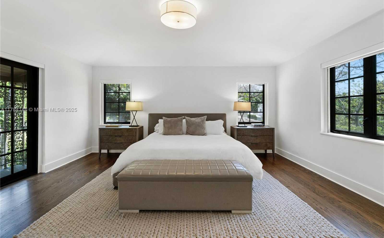 Small Image of 100 EAST DILIDO DR, Miami Beach Number 21