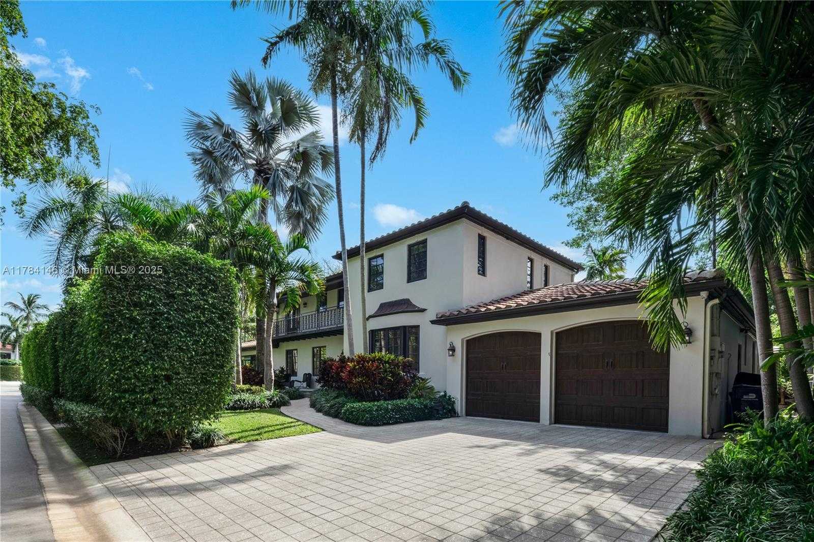 Small Image of 100 EAST DILIDO DR, Miami Beach Number 44