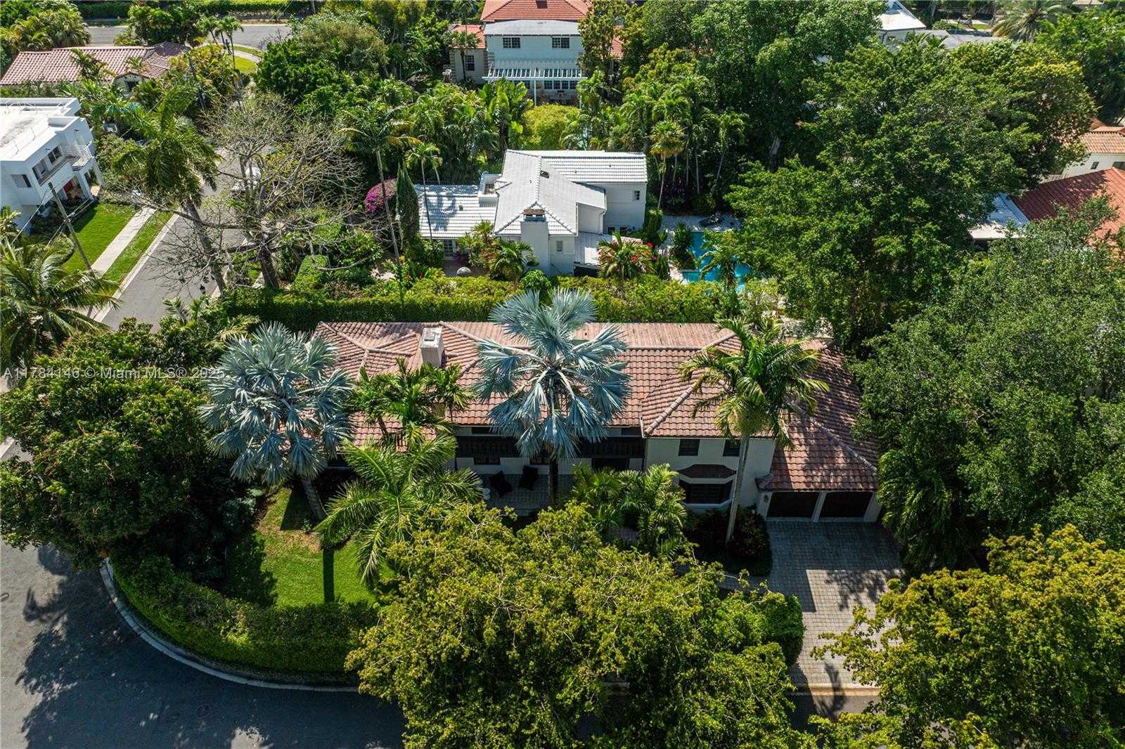 Small Image of 100 EAST DILIDO DR, Miami Beach Number 47