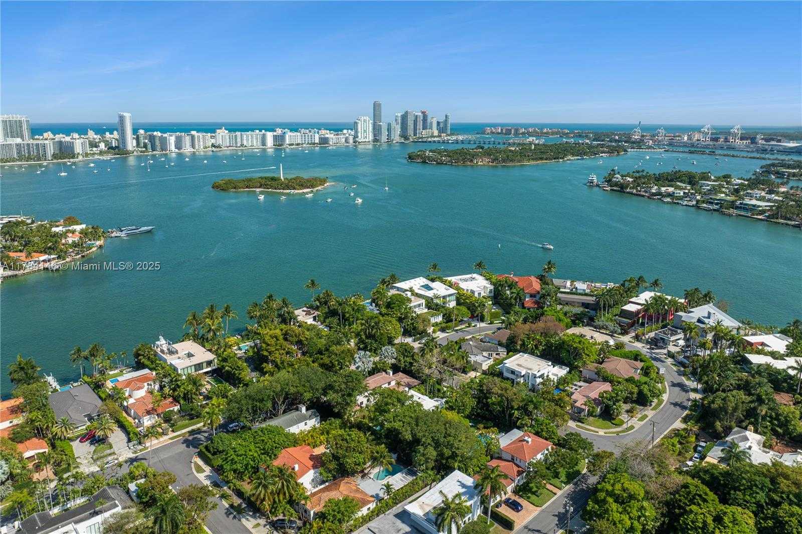 Small Image of 100 EAST DILIDO DR, Miami Beach Number 51