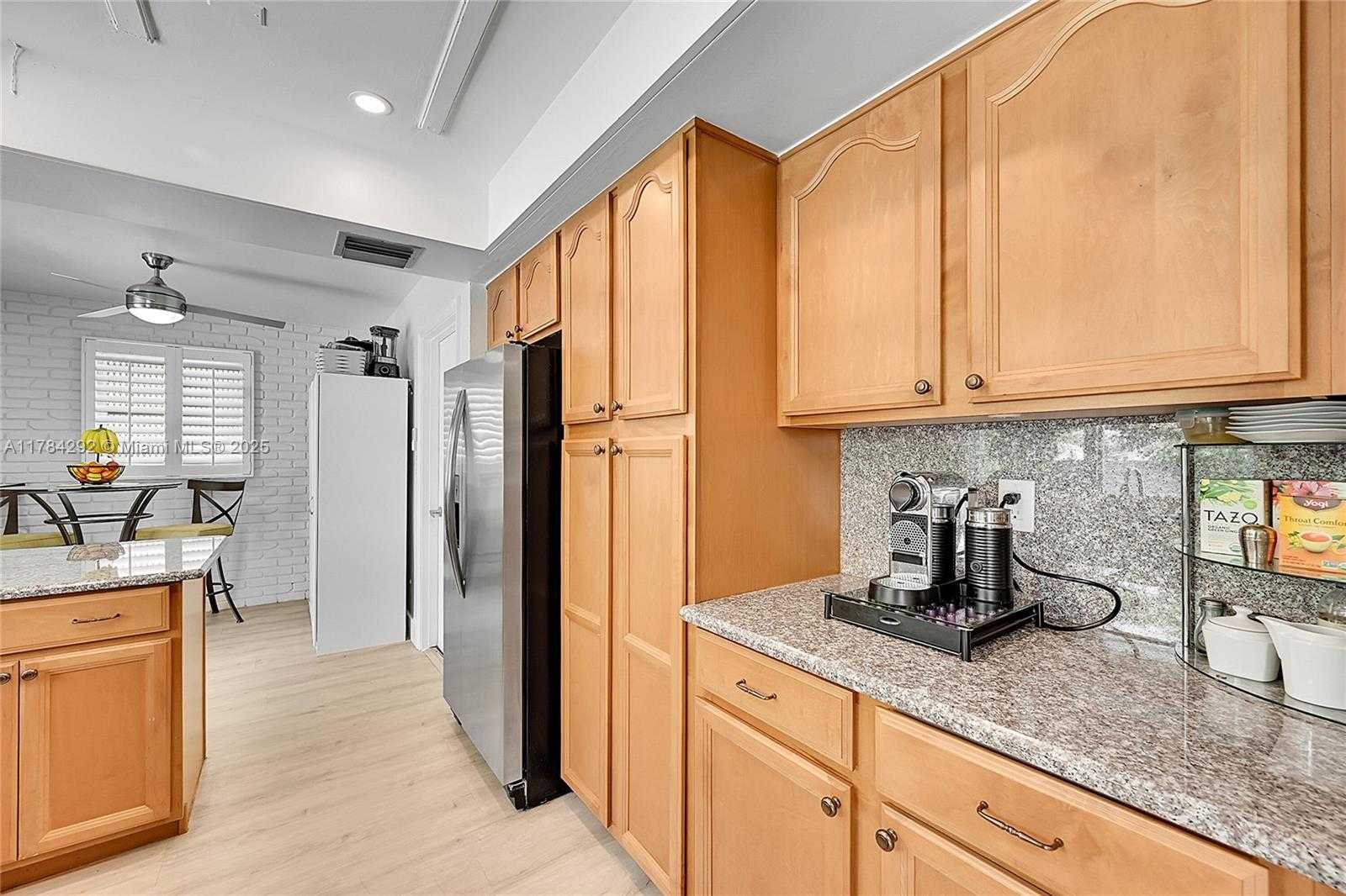 Small Image of 2133 NORTH EAST 63RD CT, Fort Lauderdale Number 16