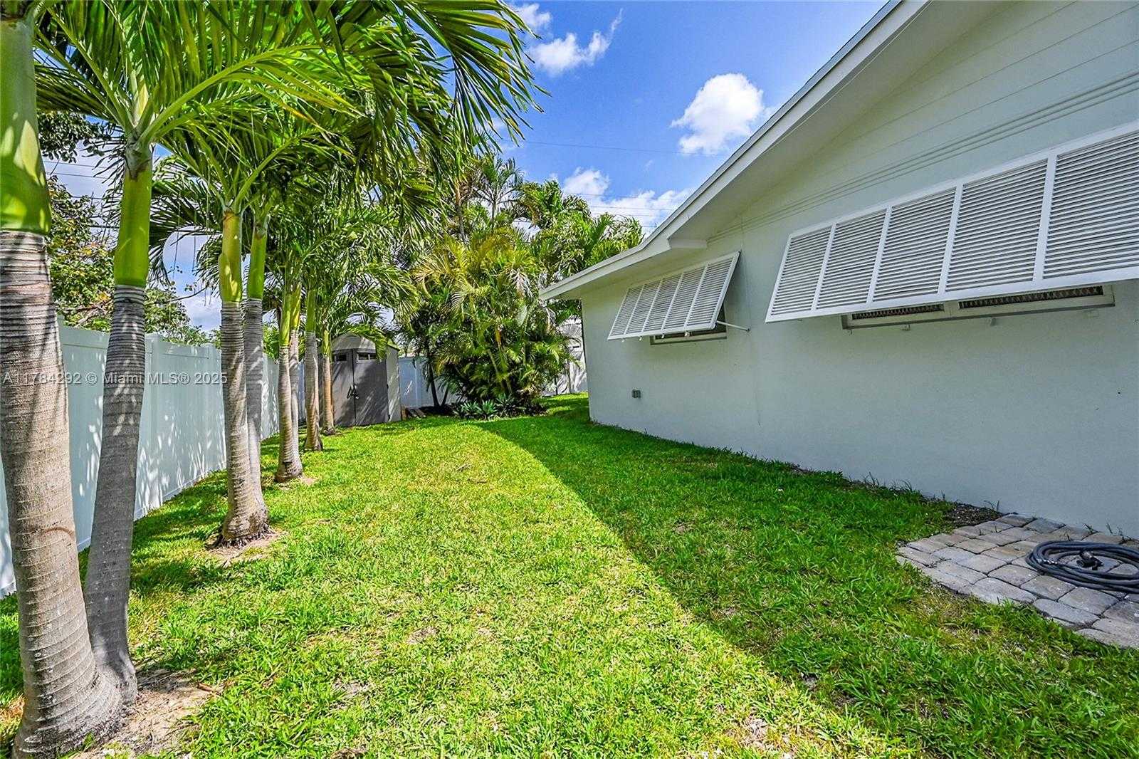 Small Image of 2133 NORTH EAST 63RD CT, Fort Lauderdale Number 38