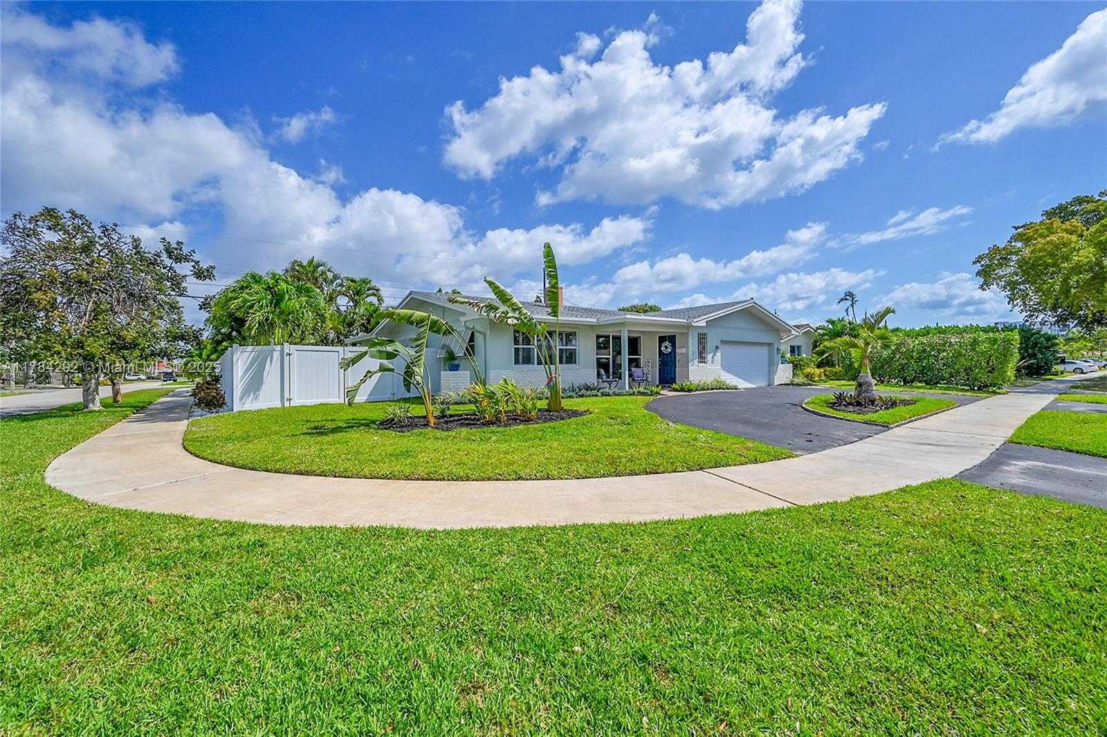 Small Image of 2133 NORTH EAST 63RD CT, Fort Lauderdale Number 6
