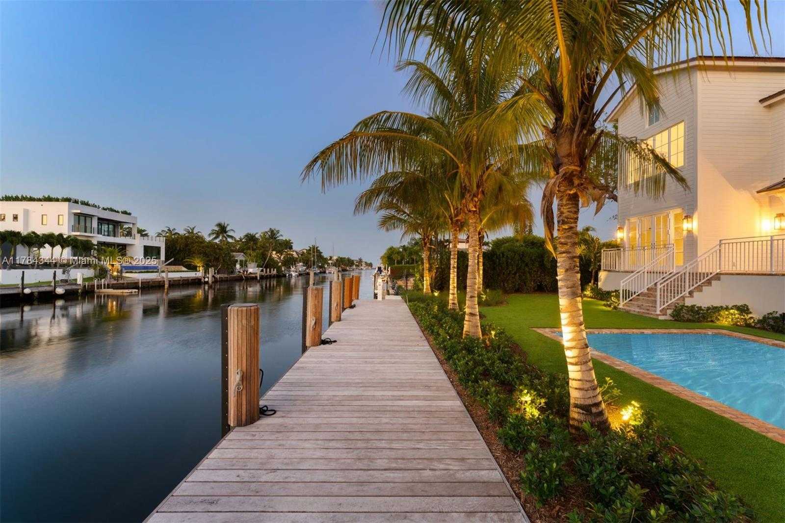 Small Image of 1051 SAN PEDRO AVE, Coral Gables Number 12