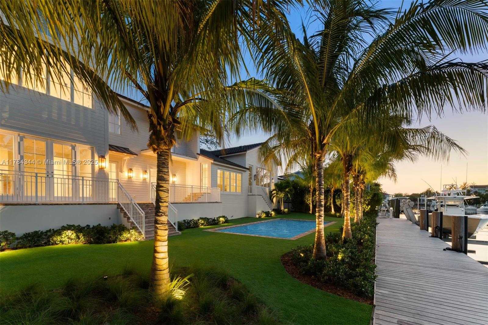 Small Image of 1051 SAN PEDRO AVE, Coral Gables Number 17