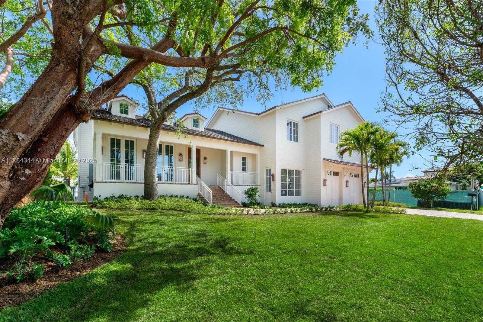 Small Image of 1051 SAN PEDRO AVE, Coral Gables Number 2