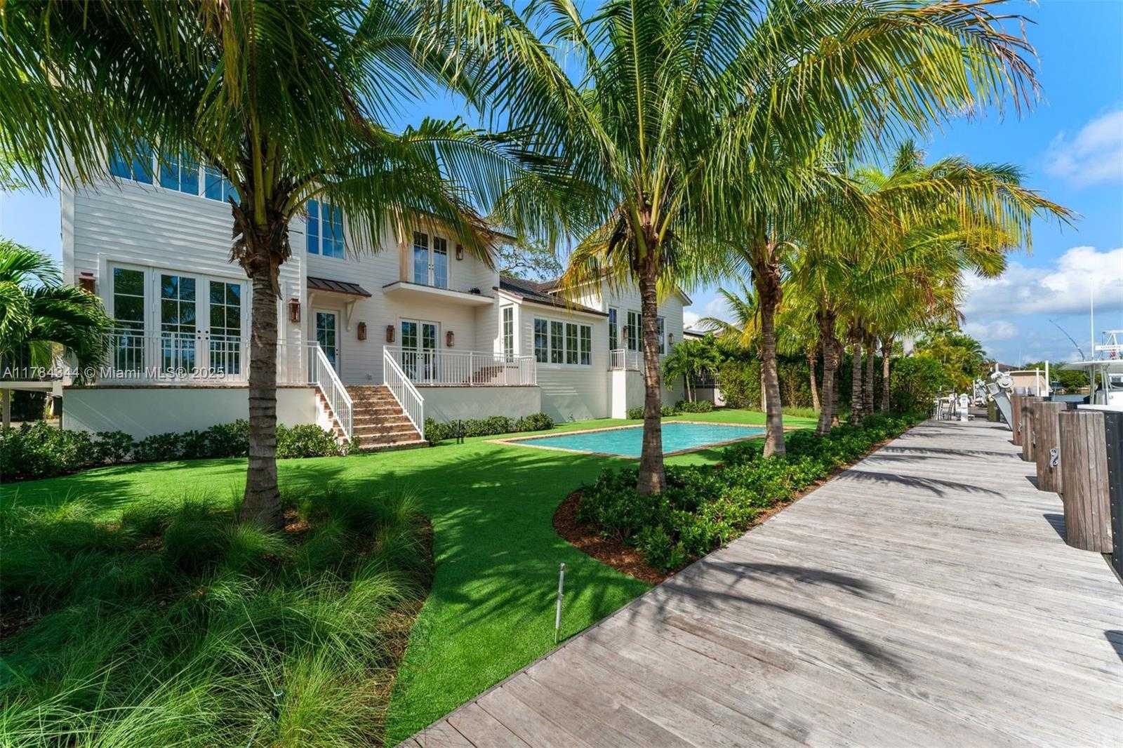 Small Image of 1051 SAN PEDRO AVE, Coral Gables Number 3