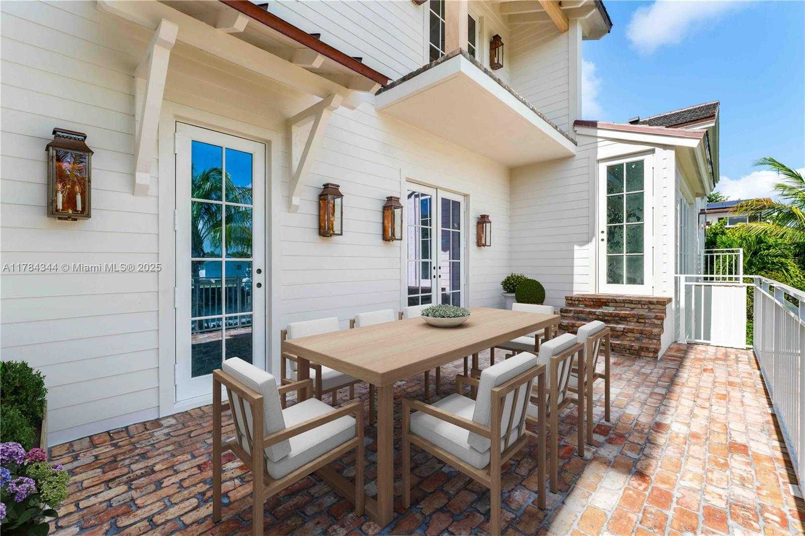 Small Image of 1051 SAN PEDRO AVE, Coral Gables Number 31