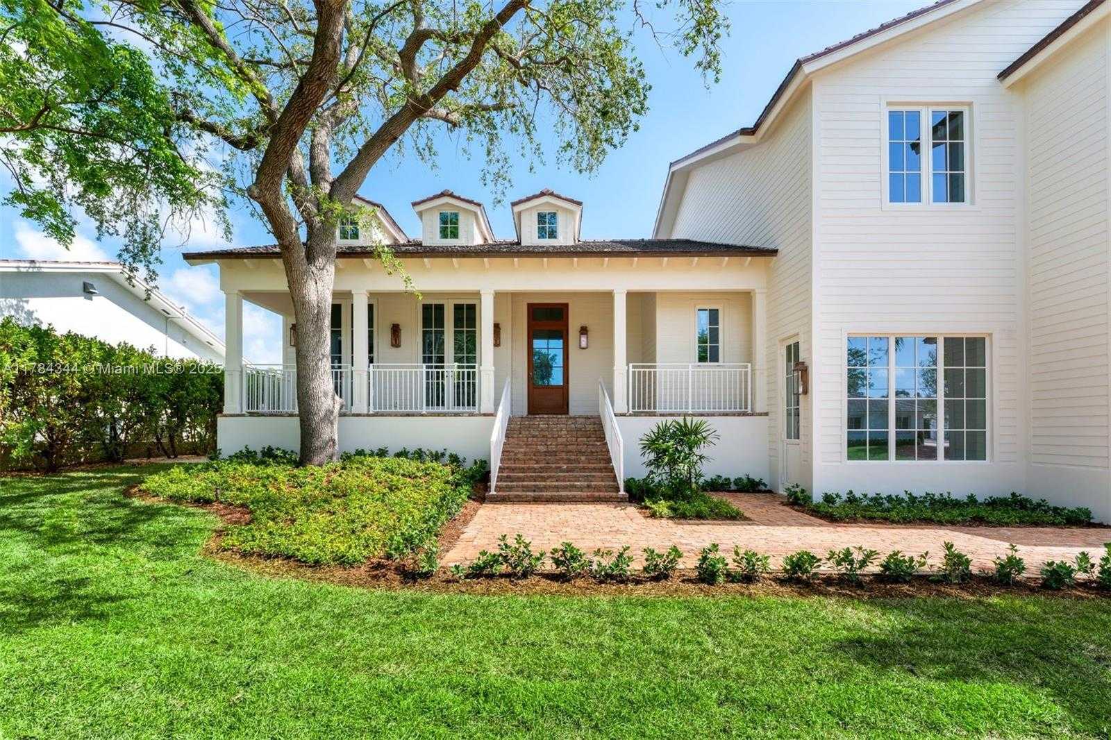 Small Image of 1051 SAN PEDRO AVE, Coral Gables Number 4