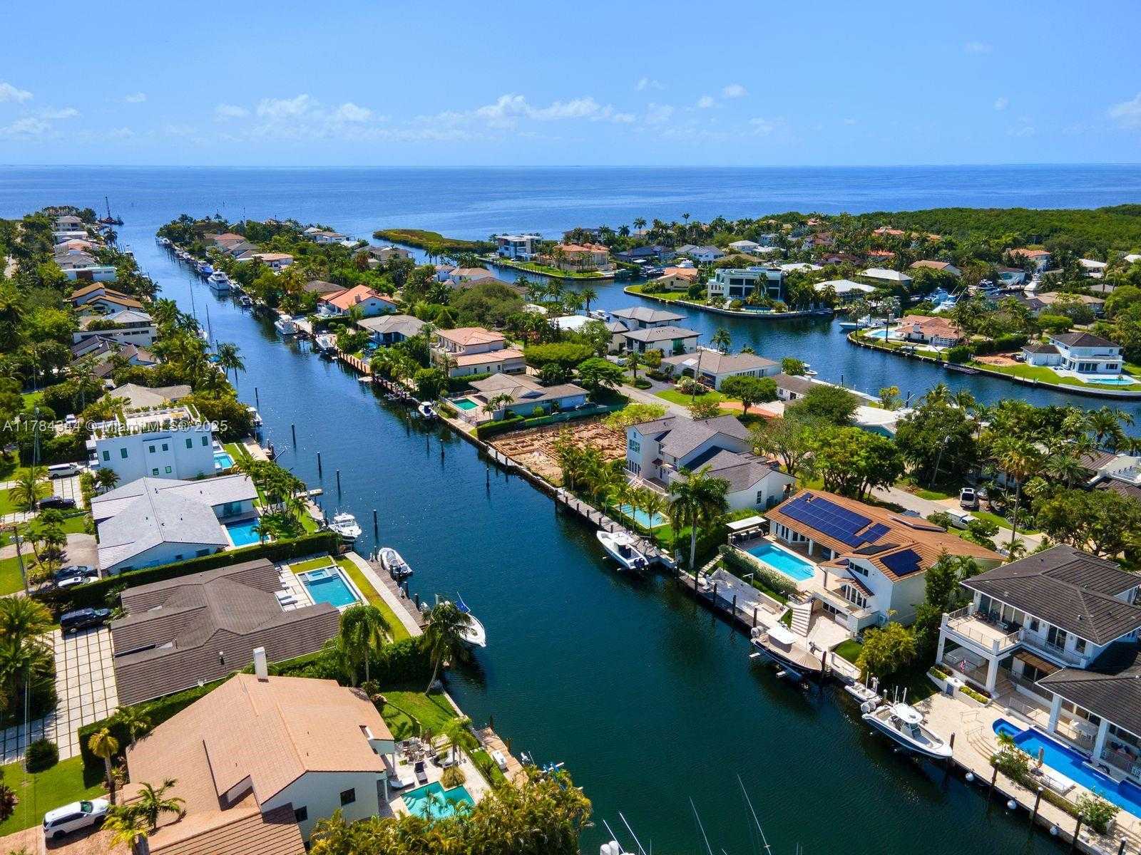 Small Image of 1051 SAN PEDRO AVE, Coral Gables Number 43