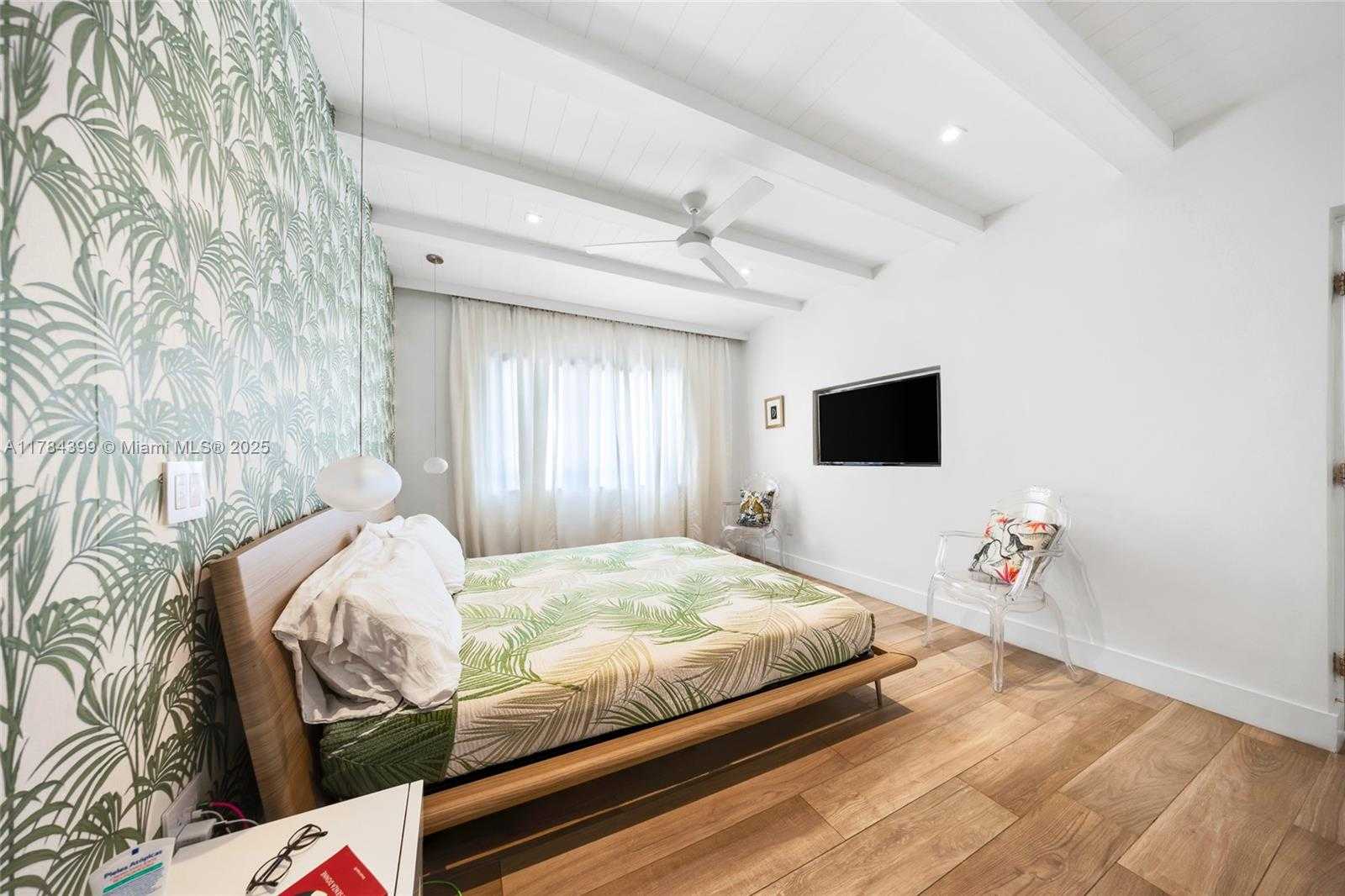 Small Image of 1141 NORTH EAST 90TH ST, Miami Number 24