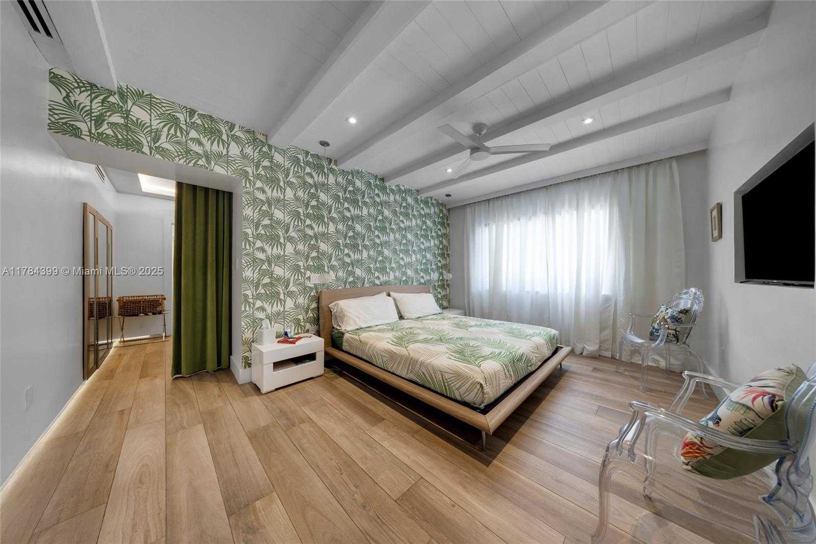Small Image of 1141 NORTH EAST 90TH ST, Miami Number 32