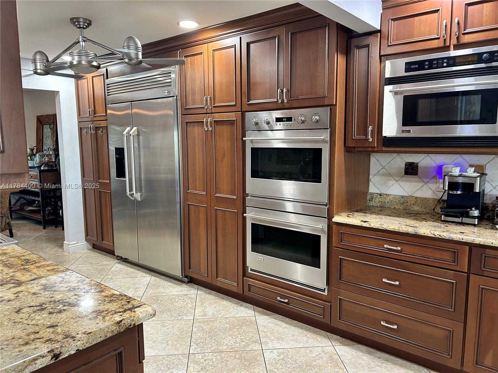 Small Image of 4348 SOUTH ATLANTIC CIR, Fort Myers Number 18