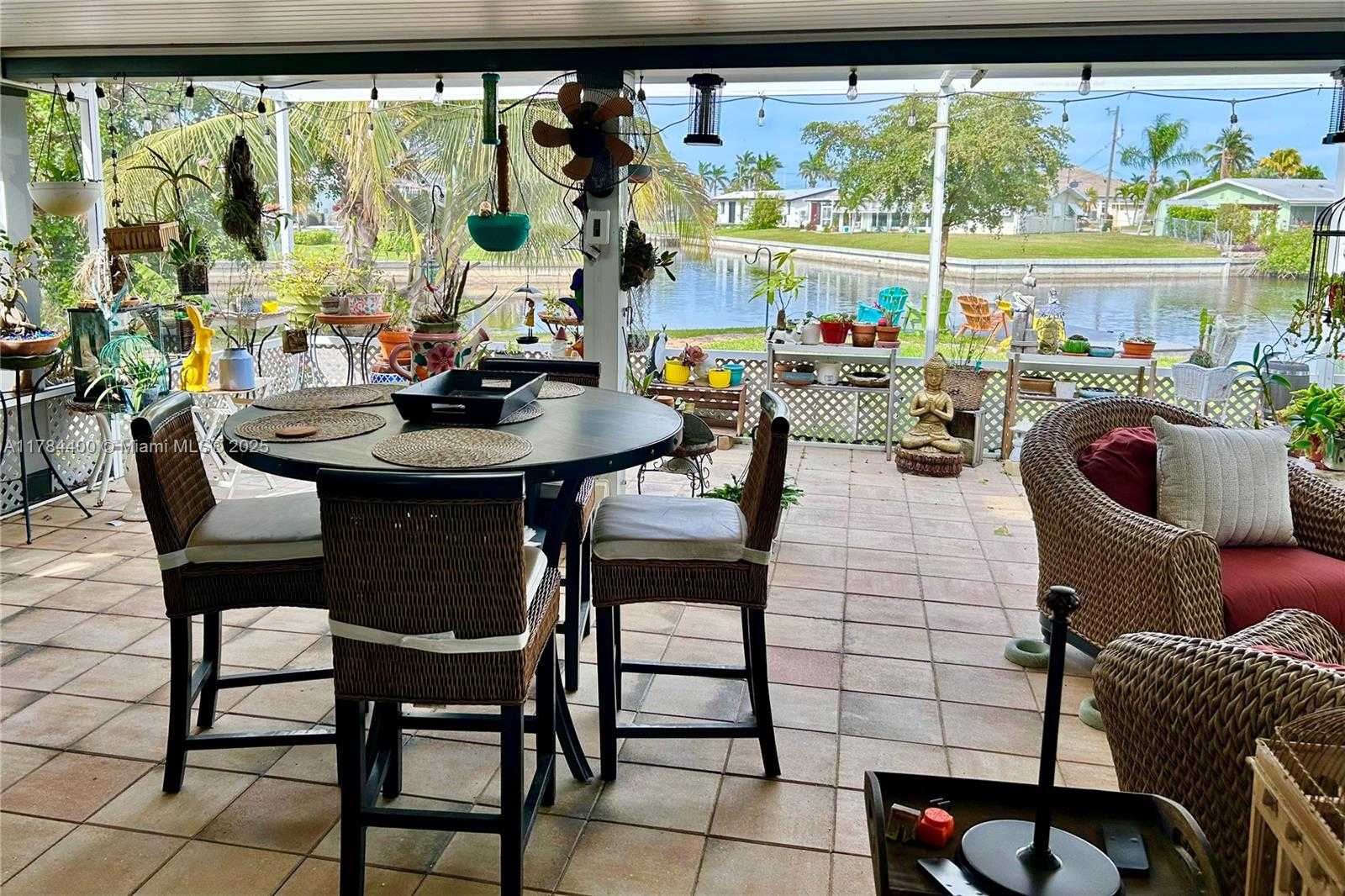 Small Image of 4348 SOUTH ATLANTIC CIR, Fort Myers Number 26