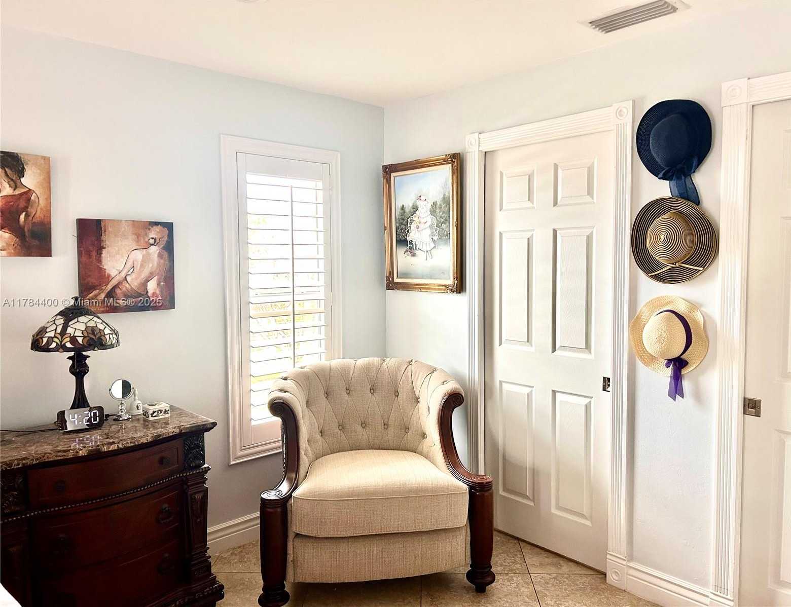Small Image of 4348 SOUTH ATLANTIC CIR, Fort Myers Number 29