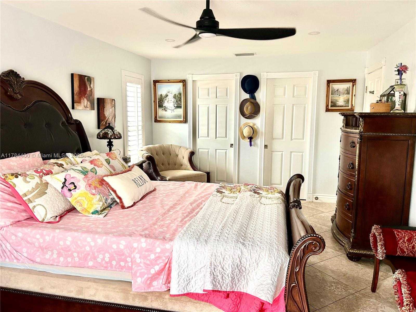 Small Image of 4348 SOUTH ATLANTIC CIR, Fort Myers Number 30