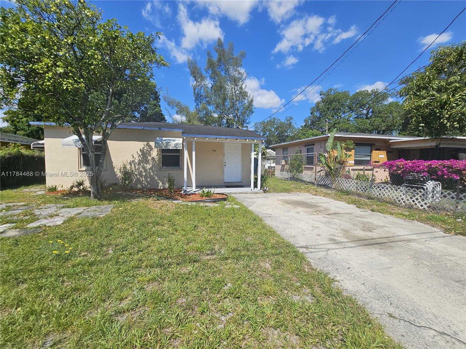 Small Image of 723 NORTH WEST 15TH WAY, Fort Lauderdale Number 2