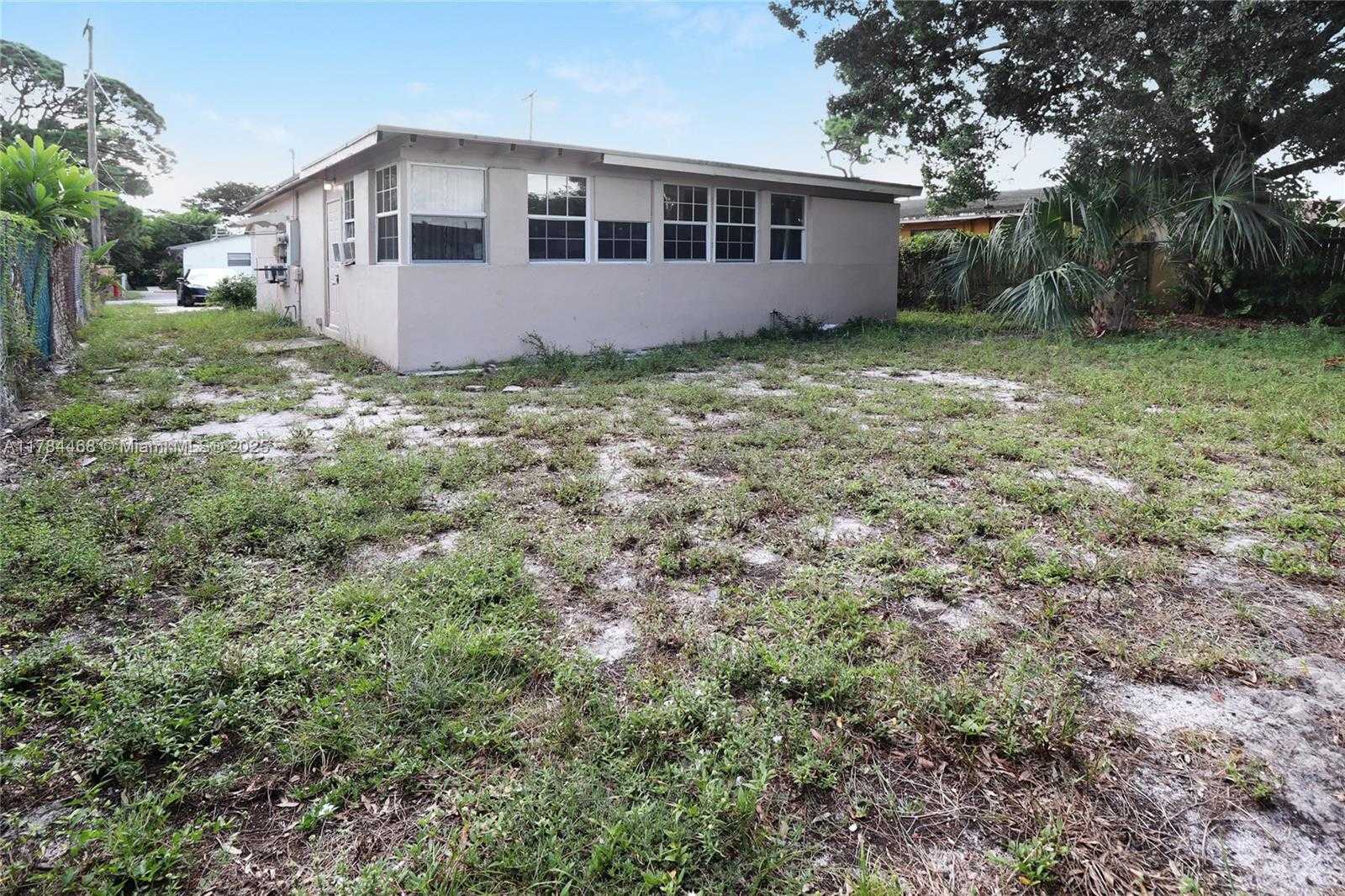 Small Image of 723 NORTH WEST 15TH WAY, Fort Lauderdale Number 21