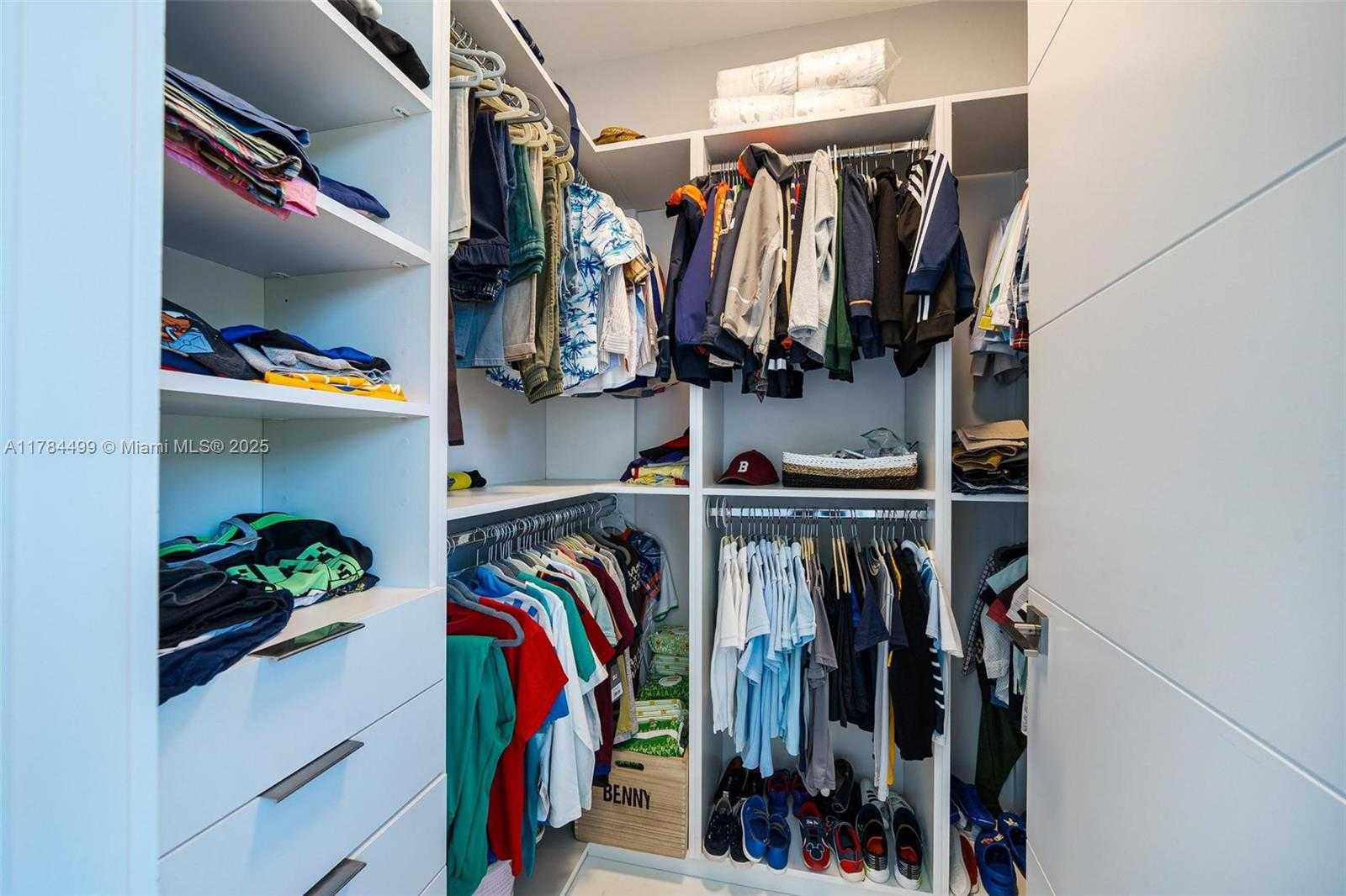Small Image of 830 LUGO AVE, Coral Gables Number 40