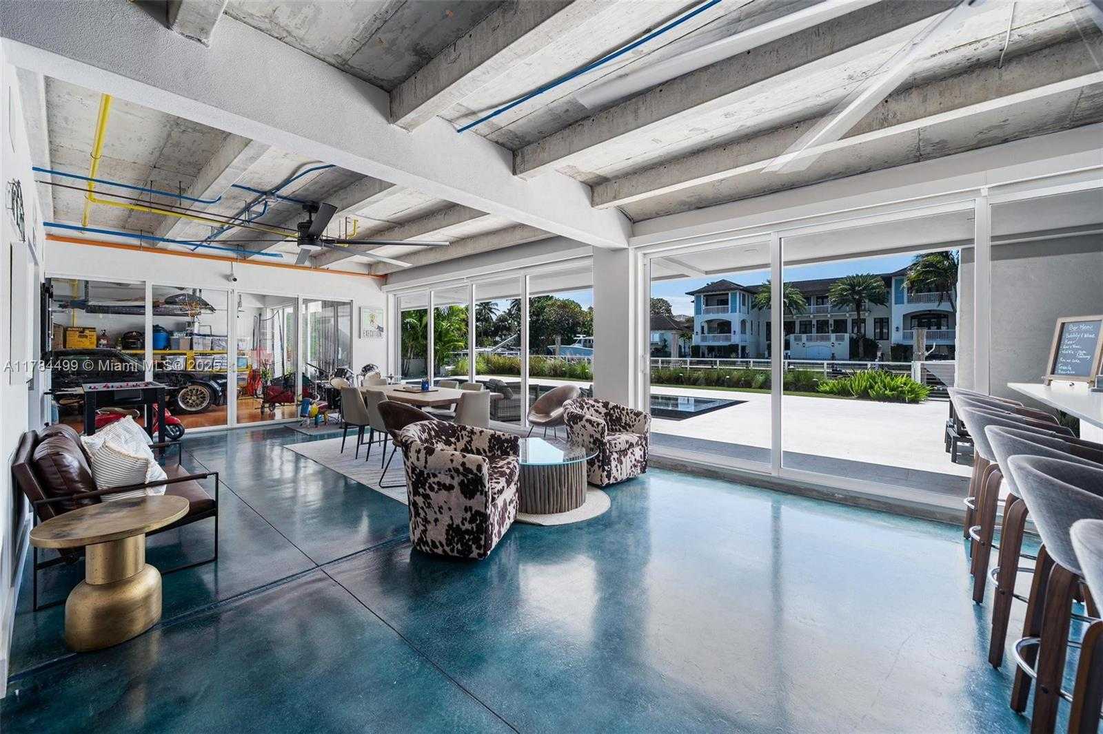 Small Image of 830 LUGO AVE, Coral Gables Number 48