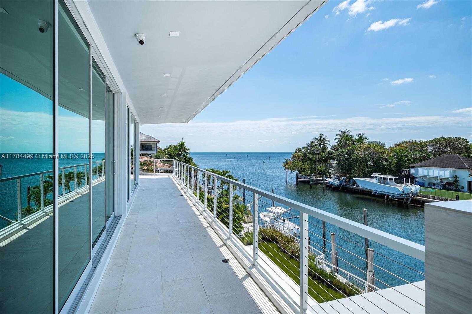 Small Image of 830 LUGO AVE, Coral Gables Number 59