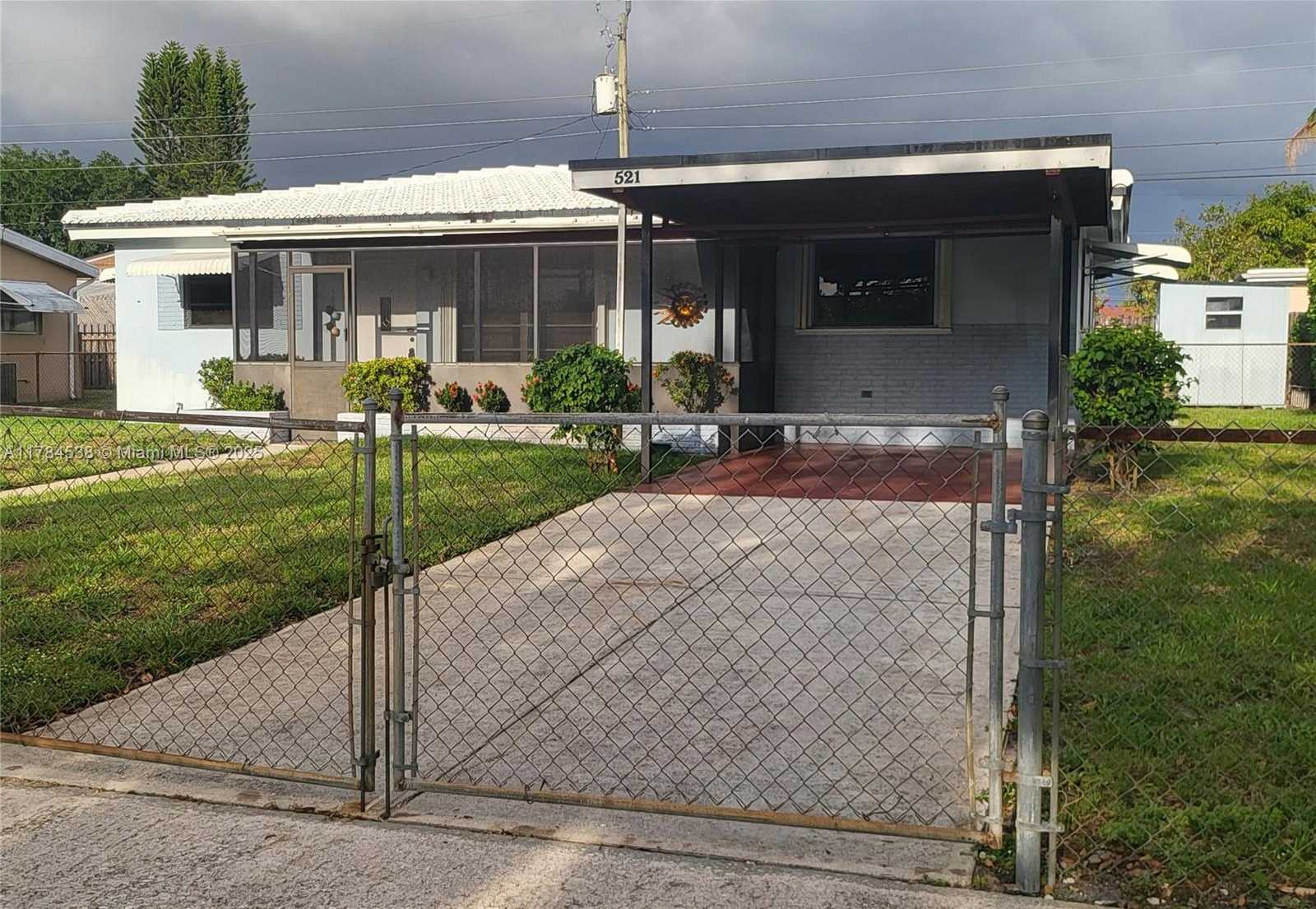 Small Image of 521 NORTH 70TH WAY, Hollywood Number 39
