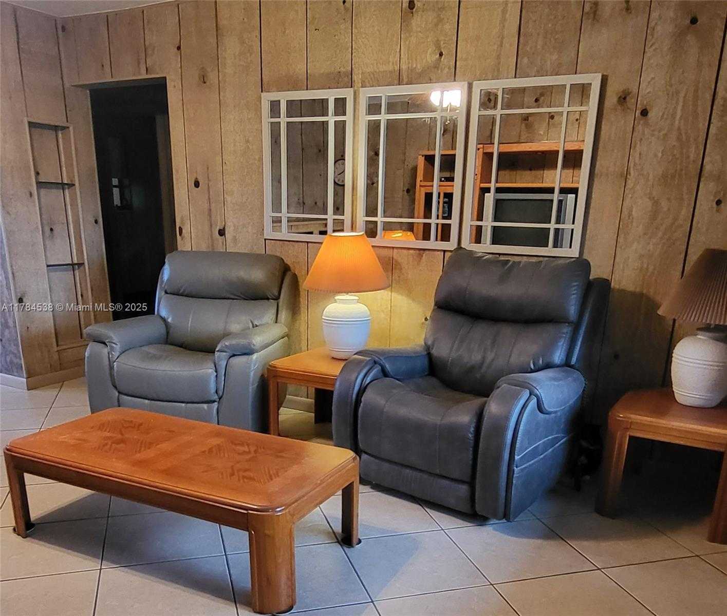 Small Image of 521 NORTH 70TH WAY, Hollywood Number 7