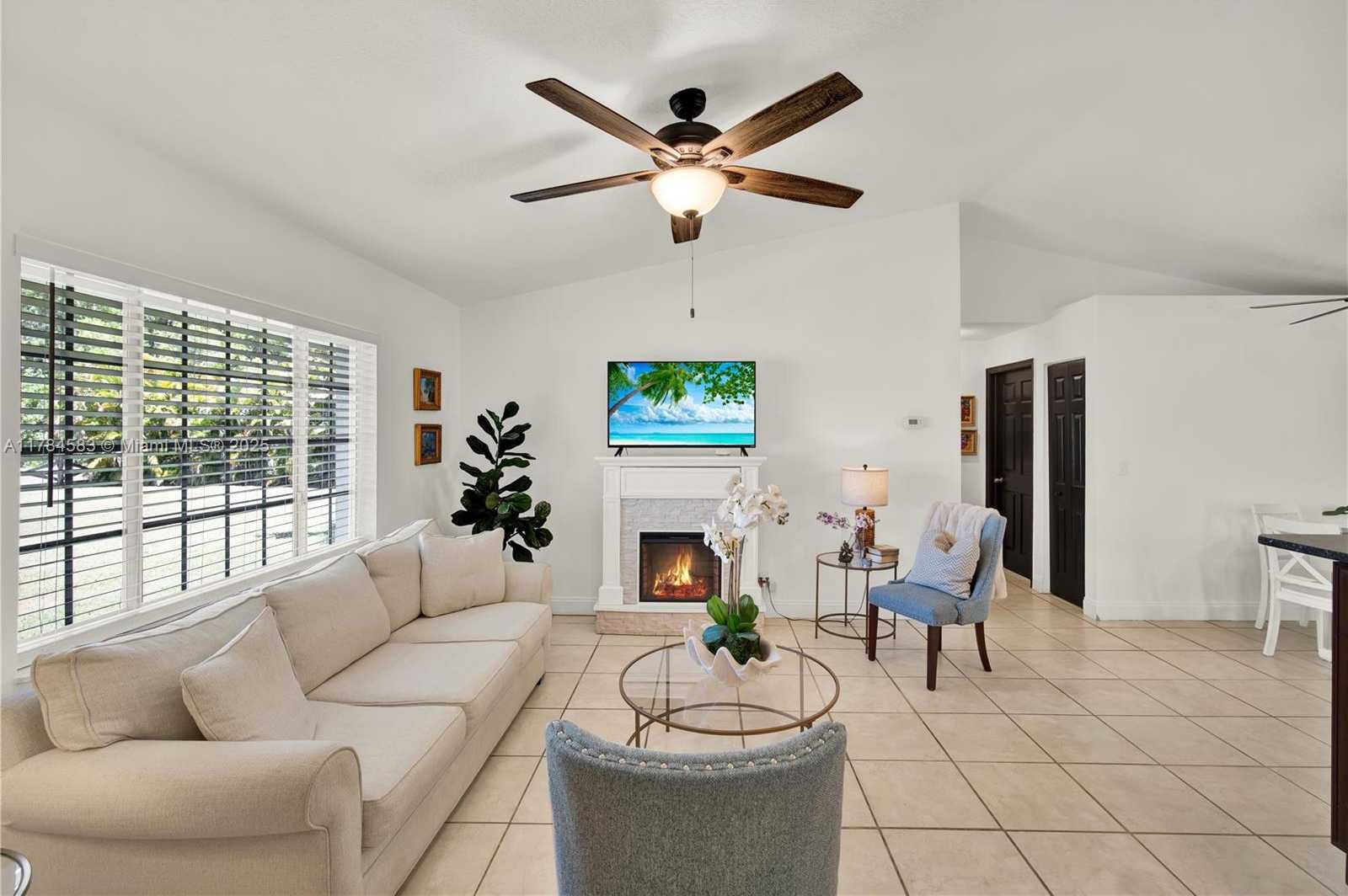 Small Image of 17746 48TH CT N, Loxahatchee Number 10