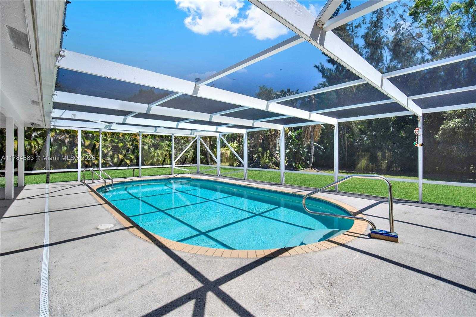 Small Image of 17746 48TH CT N, Loxahatchee Number 5