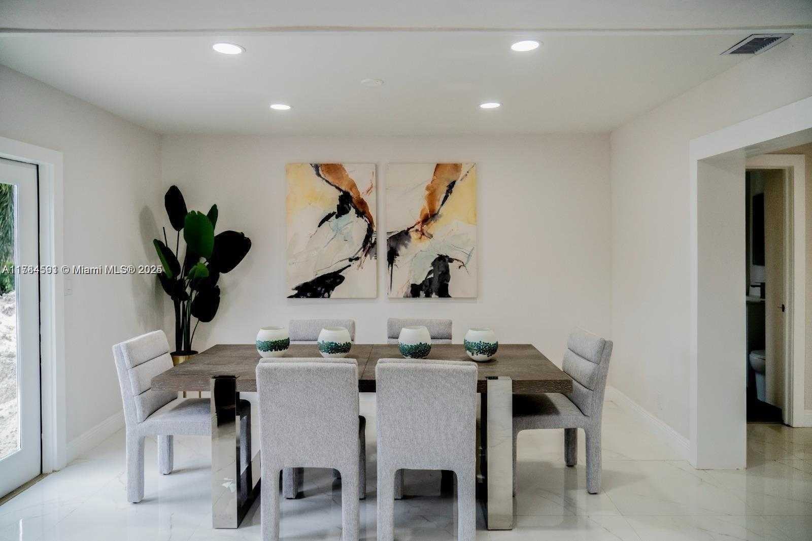 Small Image of 5820 SOUTH WEST 17TH ST, Plantation Number 13
