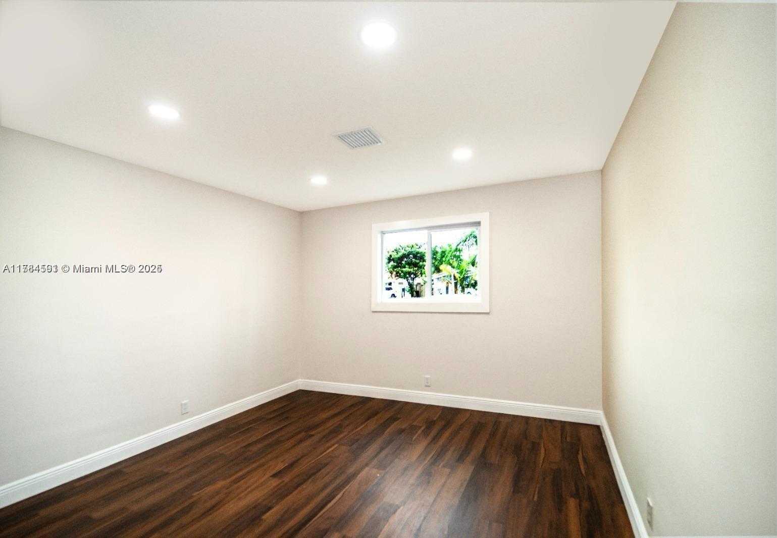 Small Image of 5820 SOUTH WEST 17TH ST, Plantation Number 19