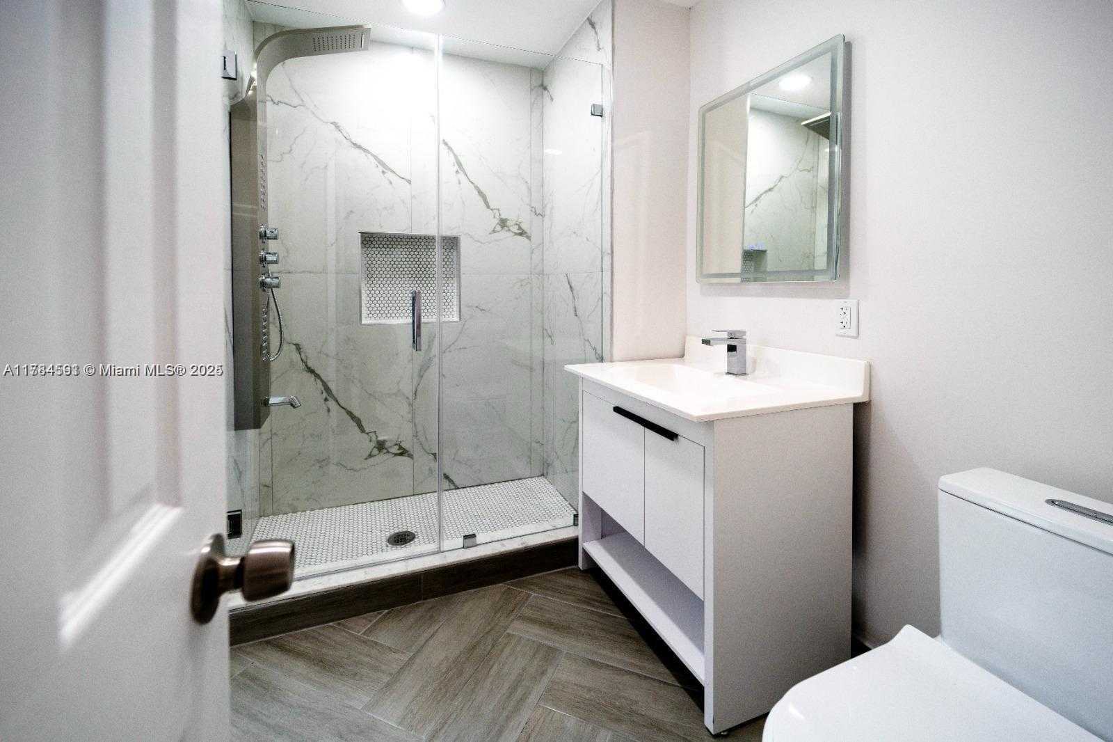 Small Image of 5820 SOUTH WEST 17TH ST, Plantation Number 22