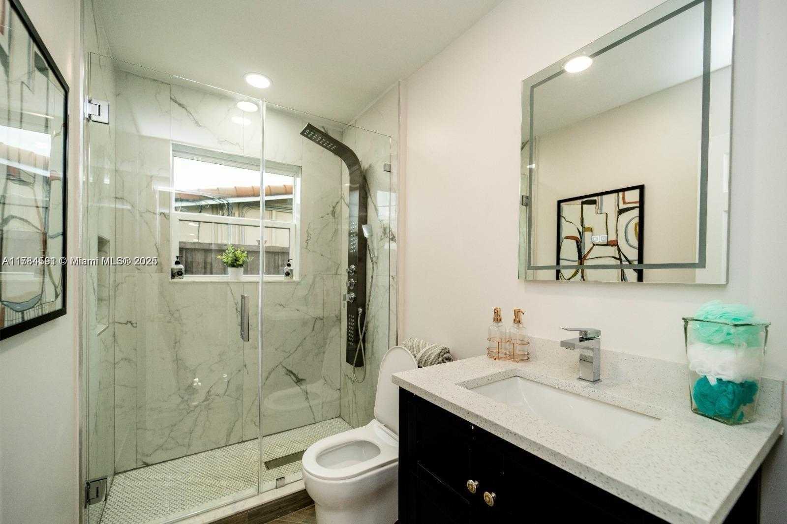Small Image of 5820 SOUTH WEST 17TH ST, Plantation Number 23