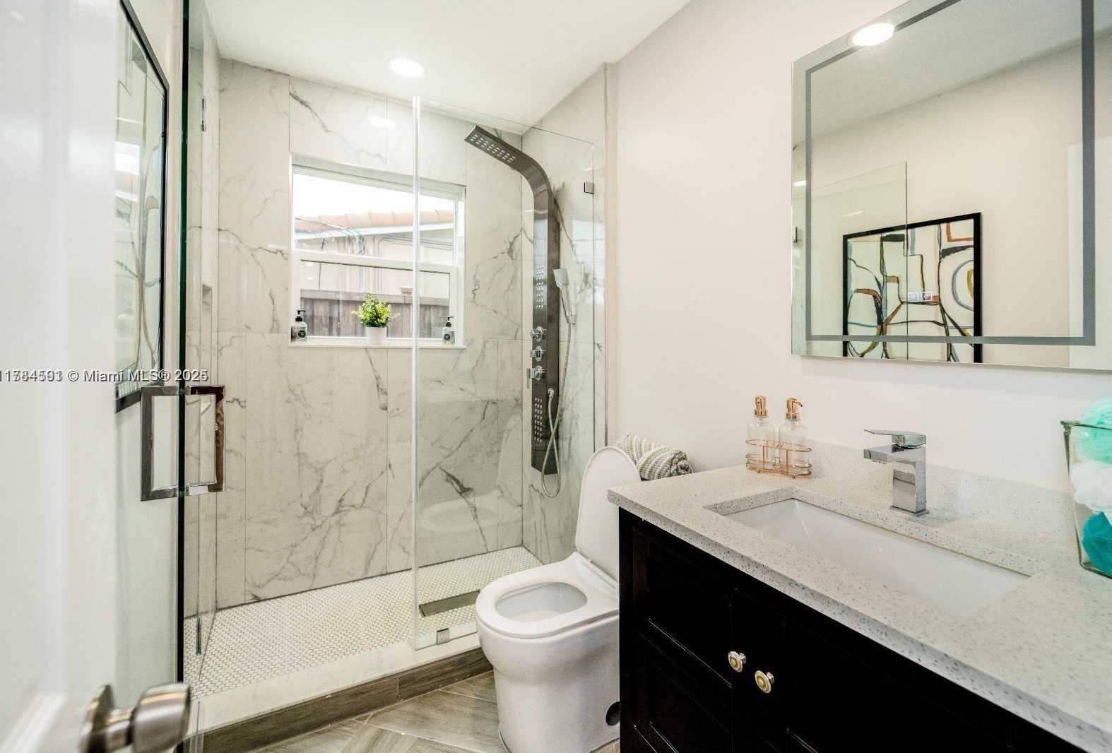 Small Image of 5820 SOUTH WEST 17TH ST, Plantation Number 24