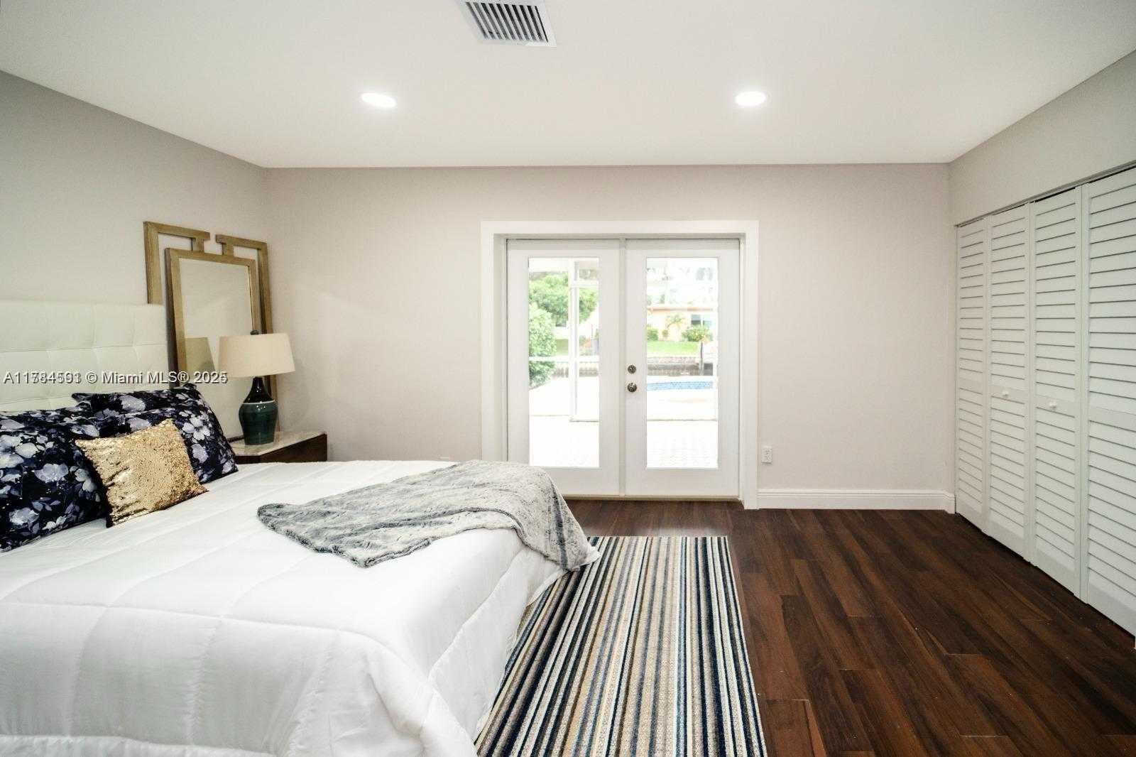 Small Image of 5820 SOUTH WEST 17TH ST, Plantation Number 29