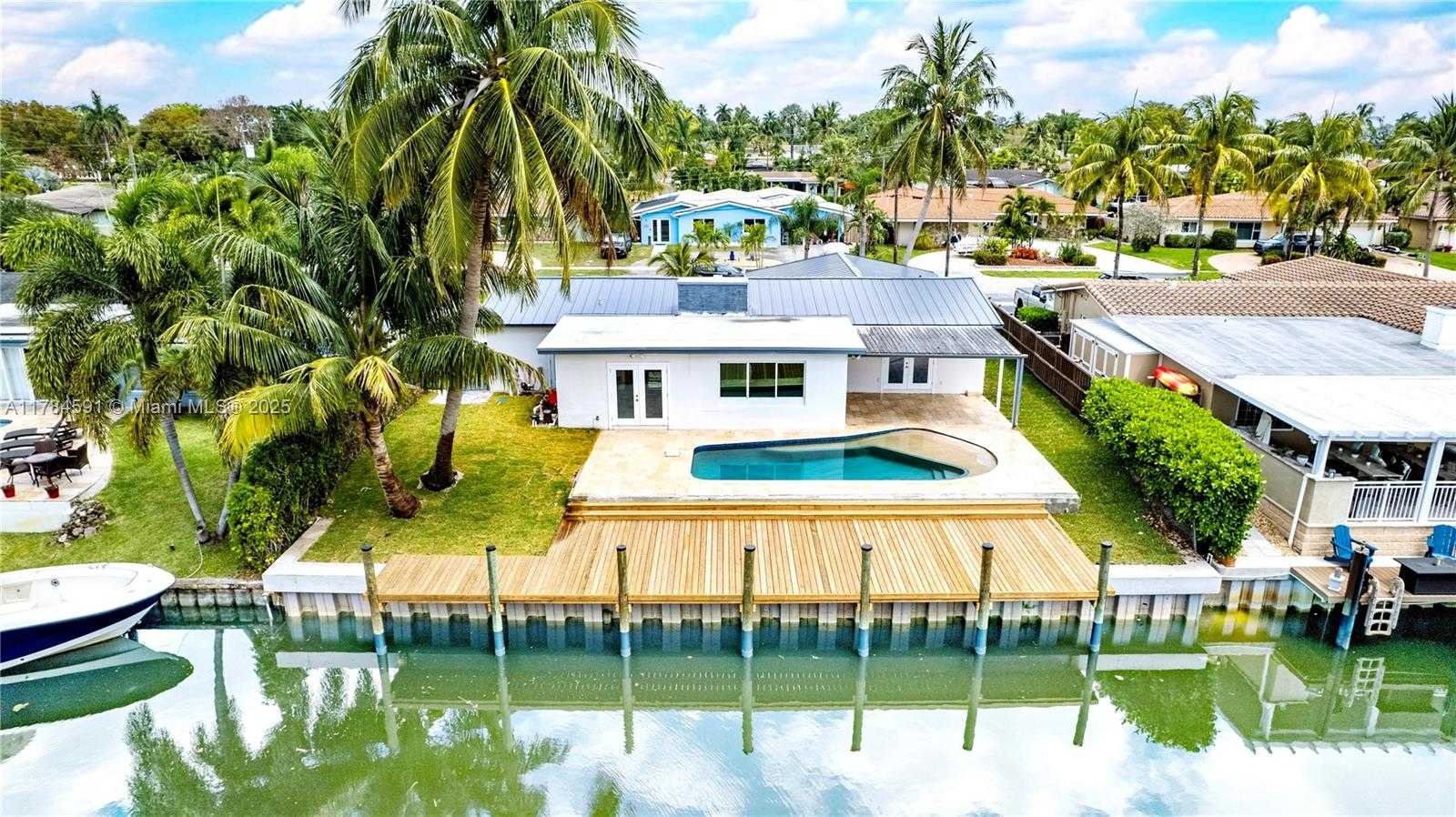 Small Image of 5820 SOUTH WEST 17TH ST, Plantation Number 32