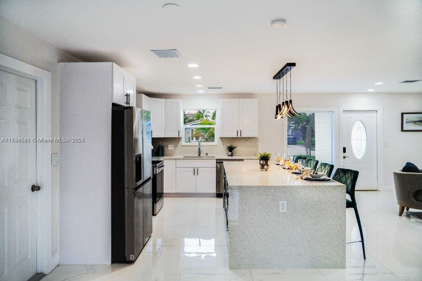 Small Image of 5820 SOUTH WEST 17TH ST, Plantation Number 9