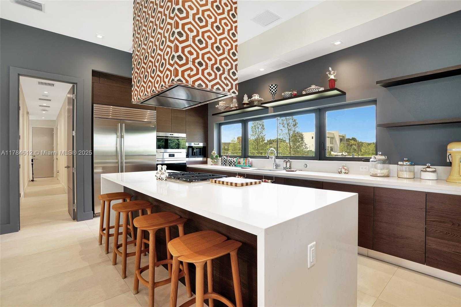 Small Image of 16709 NORTH BOTANIKO DR, Weston Number 19