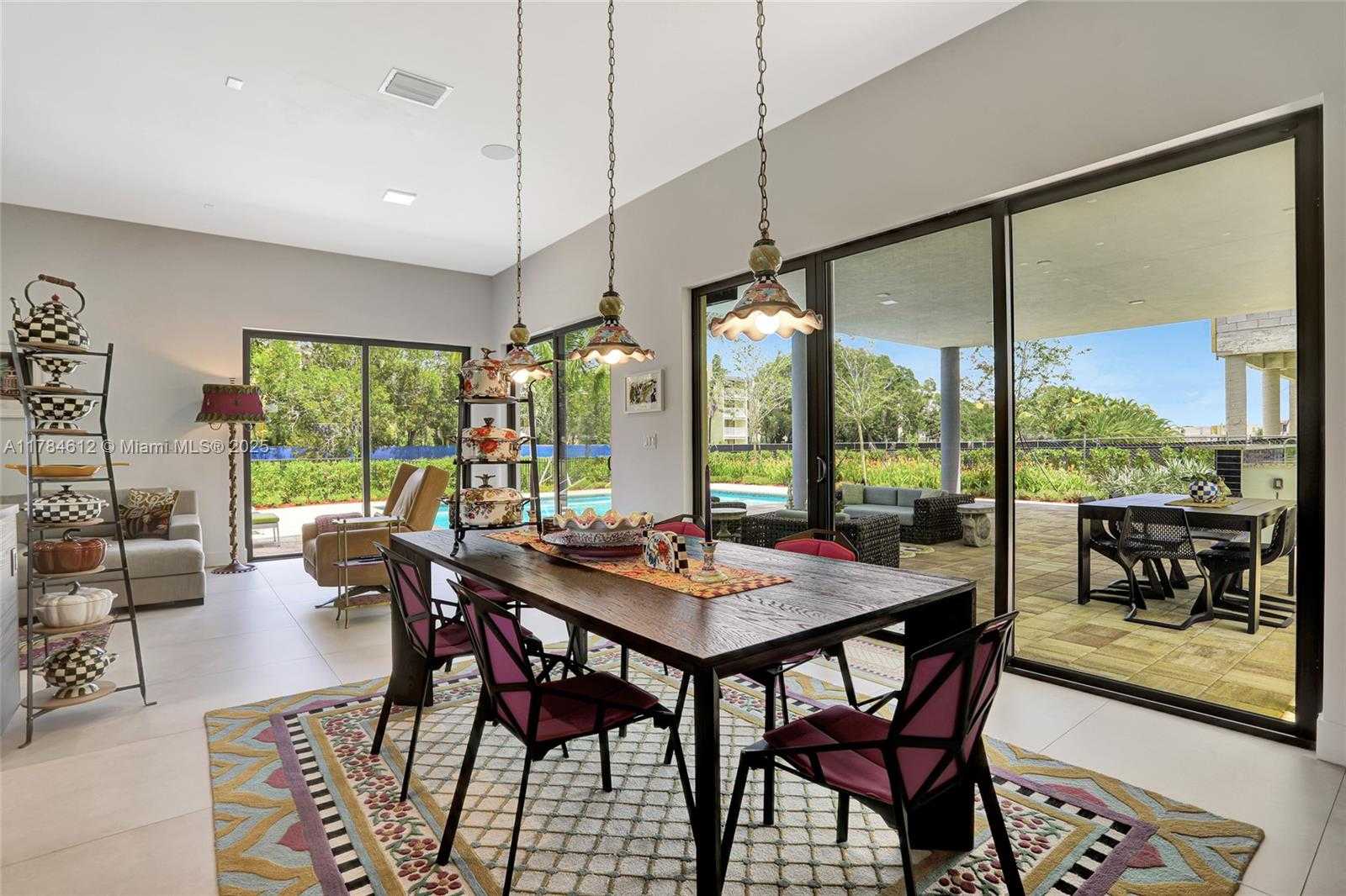 Small Image of 16709 NORTH BOTANIKO DR, Weston Number 24