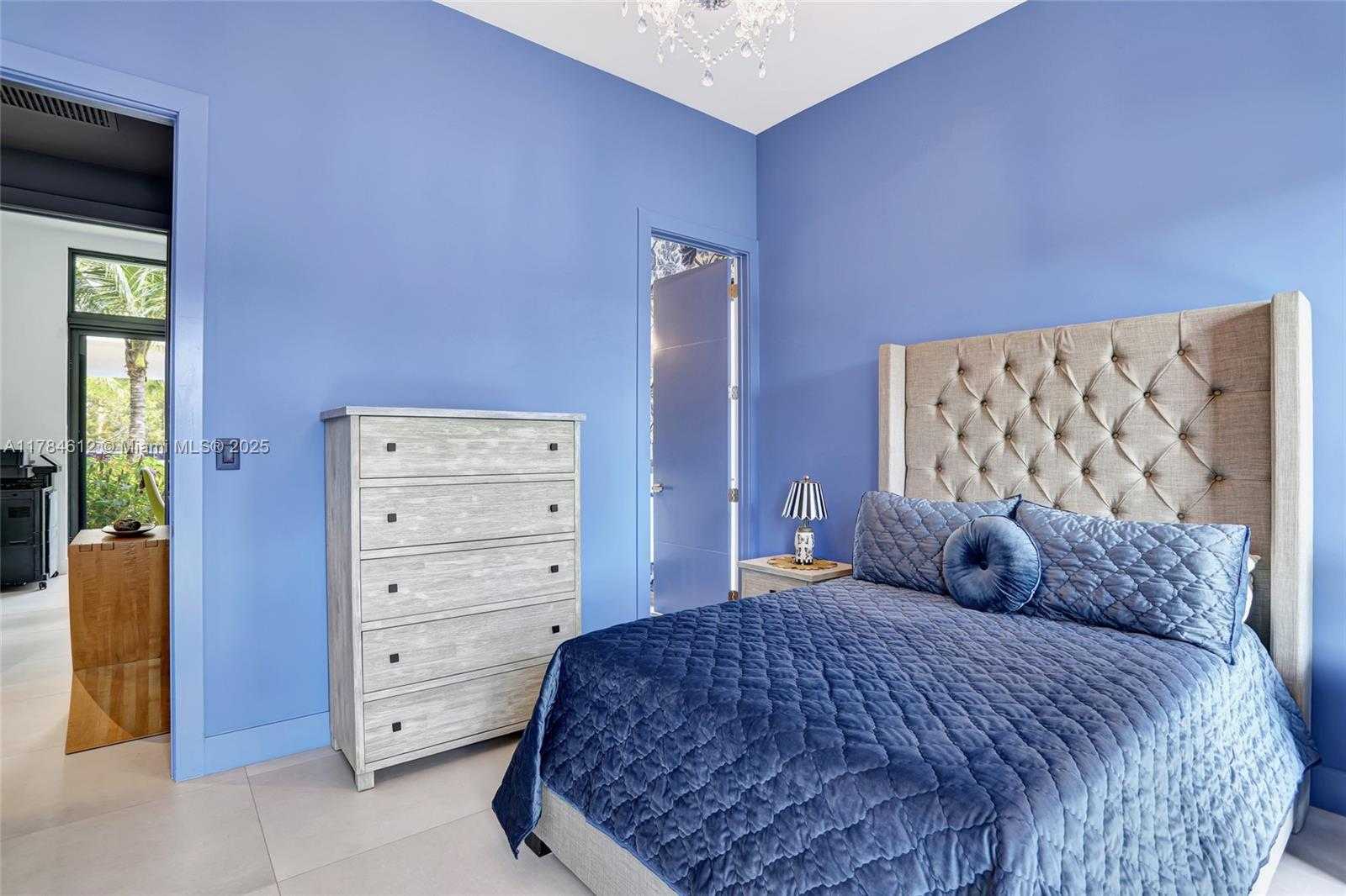 Small Image of 16709 NORTH BOTANIKO DR, Weston Number 32